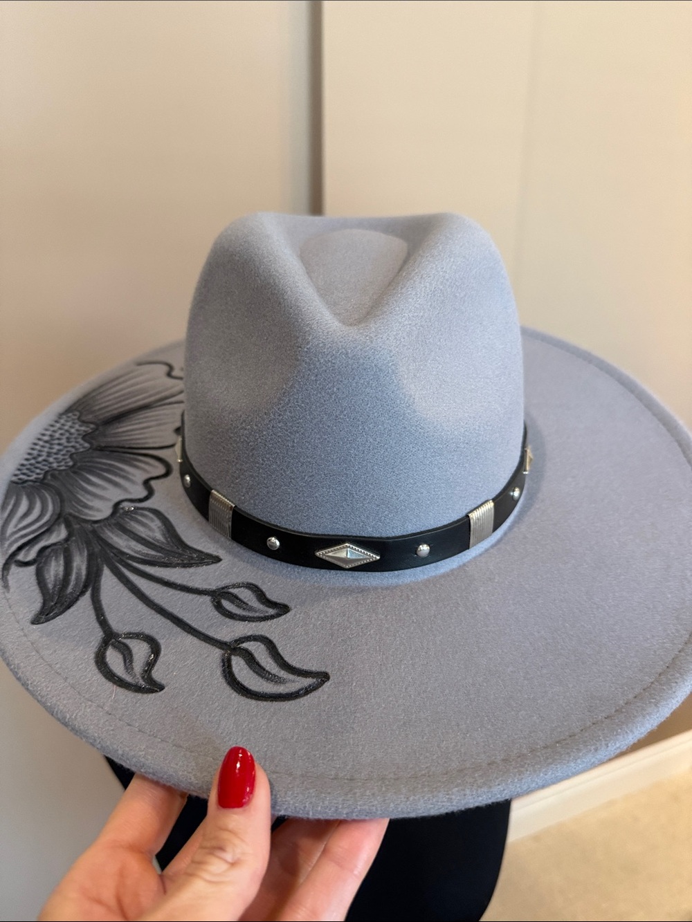 Light Gray Floral Felt Fedora Hat - Women Accessories - Picture 2 of 5